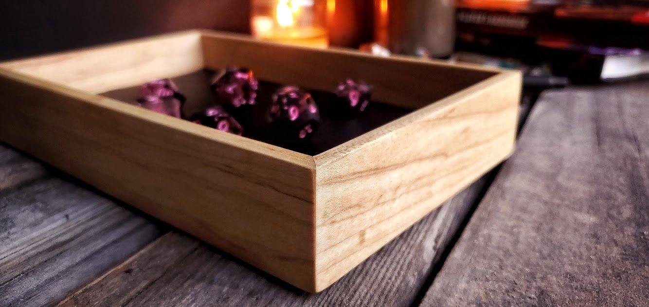 Maple | Hardwood Dice Tray | The Berry - Goodberry Workshop